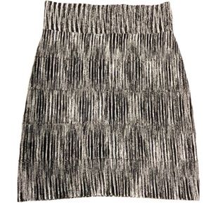 BCBG maxazria bandage skirt